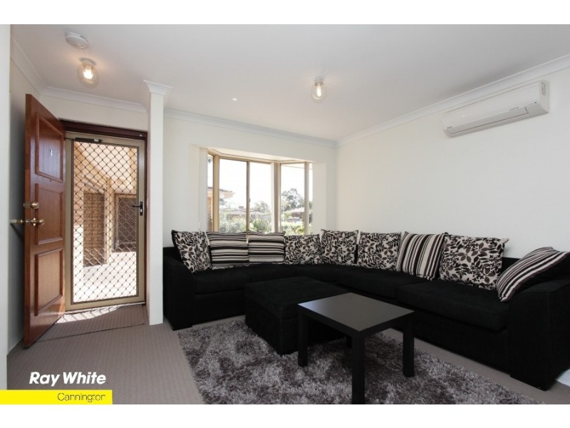 4/9 Lloyd Street, Cannington WA 6107