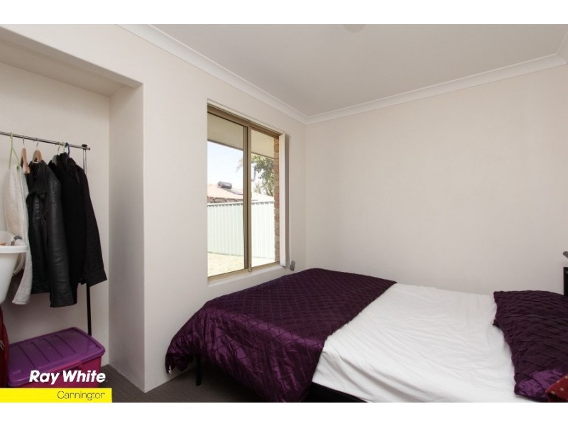 4/9 Lloyd Street, Cannington WA 6107