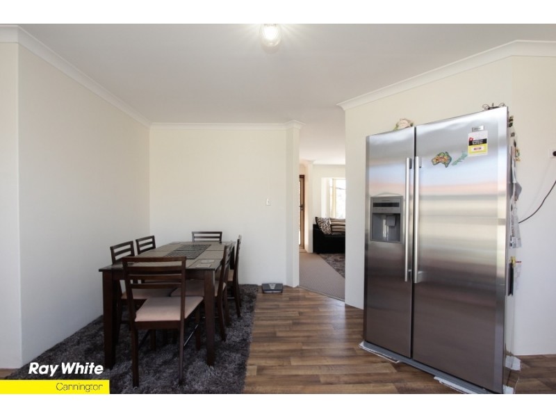 4/9 Lloyd Street, Cannington WA 6107