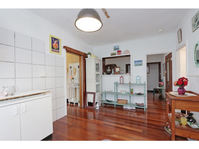 27 Gallagher Street, Eden Hill WA 6054