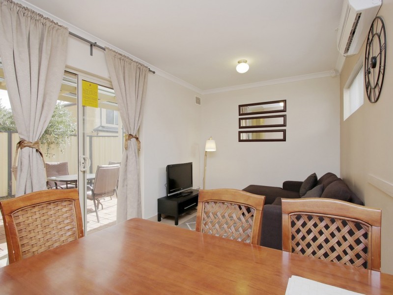 8A Morgan Street, Cannington WA 6107