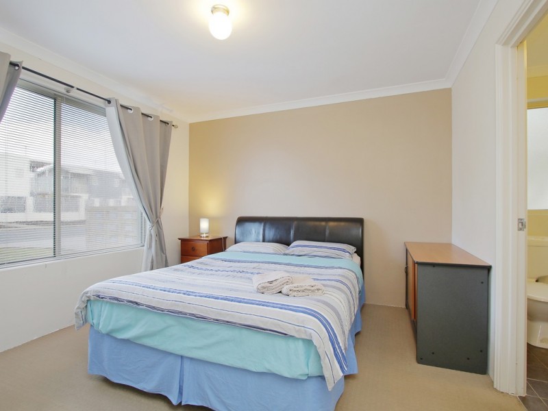 8A Morgan Street, Cannington WA 6107