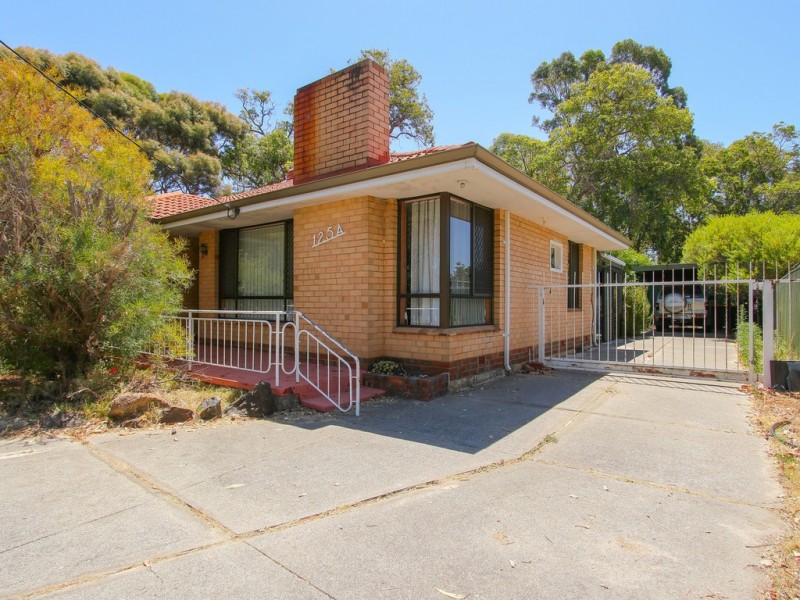 125 Lacey Street, East Cannington WA 6107