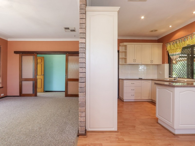 125 Lacey Street, East Cannington WA 6107