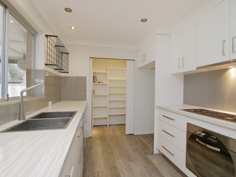 30 Clovertree Street, Maddington WA 6109