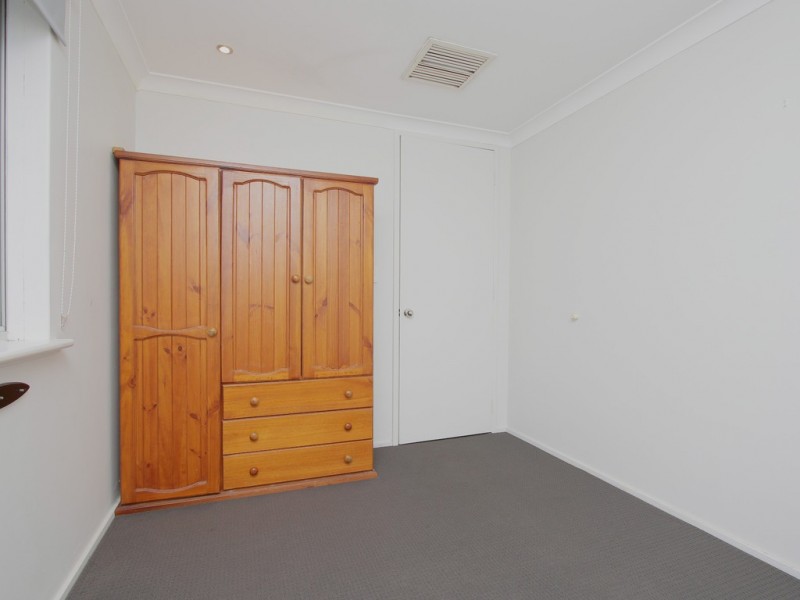 30 Clovertree Street, Maddington WA 6109