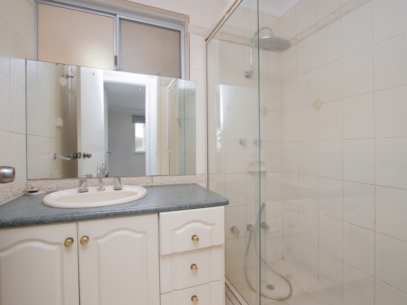 30 Clovertree Street, Maddington WA 6109