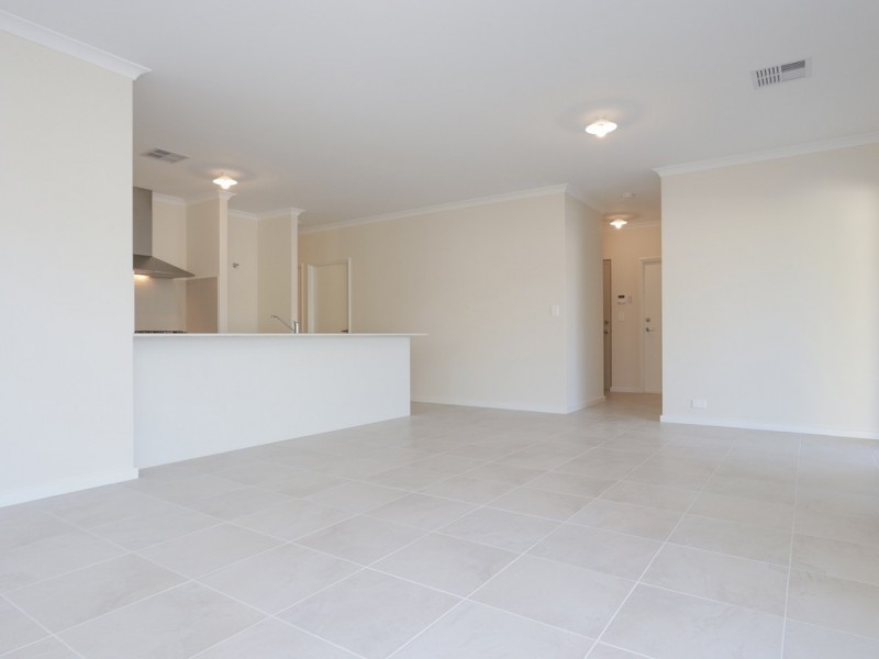 39B Saturn Street, Beckenham WA 6107