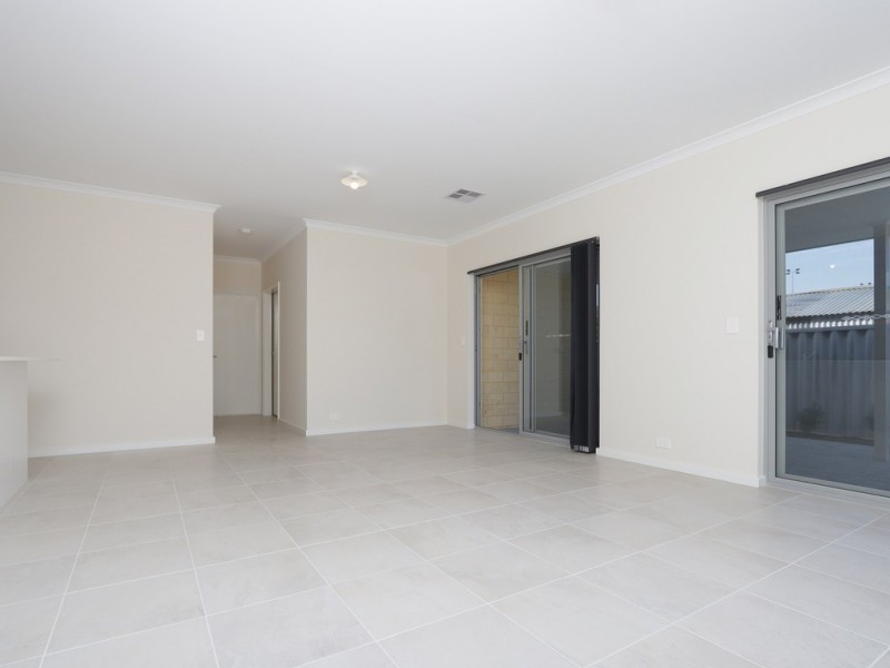 39B Saturn Street, Beckenham WA 6107