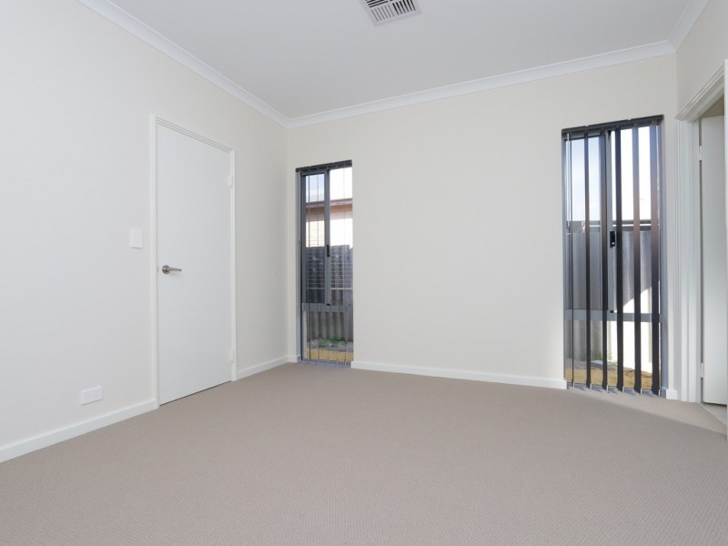 39B Saturn Street, Beckenham WA 6107