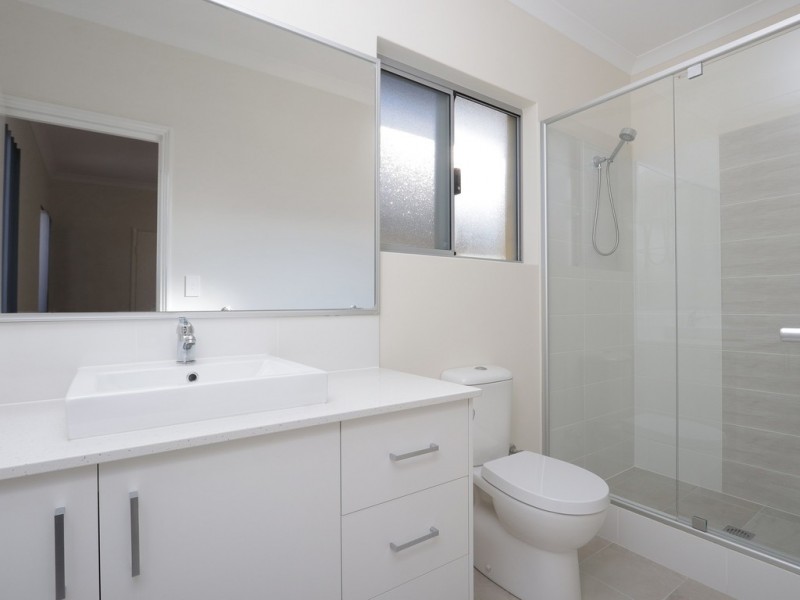 39B Saturn Street, Beckenham WA 6107