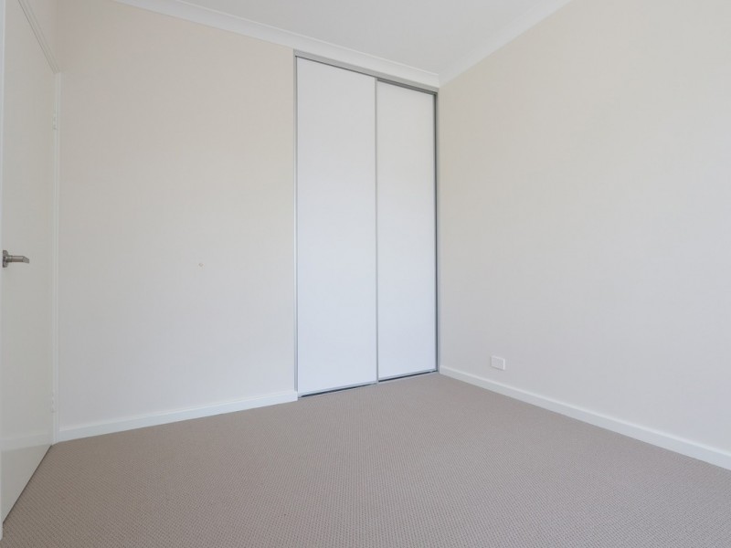 39B Saturn Street, Beckenham WA 6107