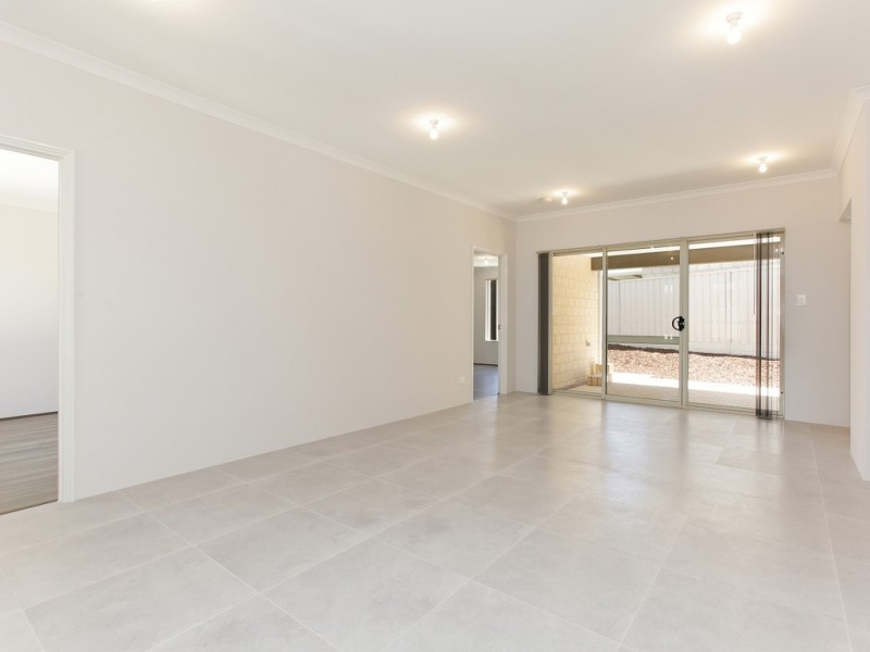 27B Farnham Street, Bentley WA 6102