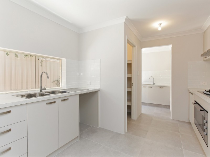 27B Farnham Street, Bentley WA 6102