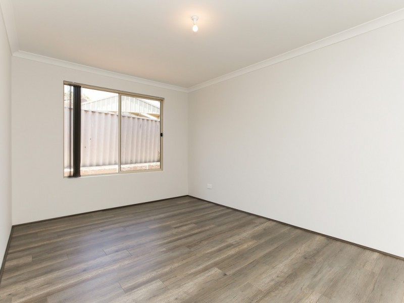 27B Farnham Street, Bentley WA 6102