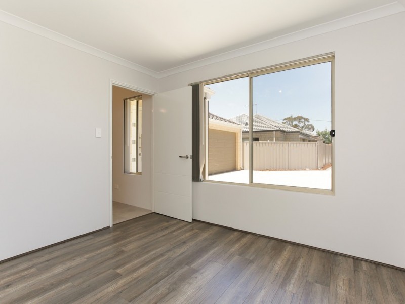 27B Farnham Street, Bentley WA 6102