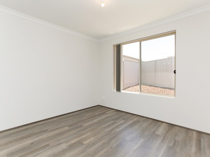 27B Farnham Street, Bentley WA 6102