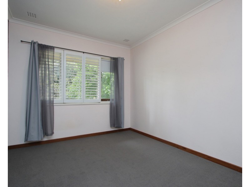 10 Abbott Way, Wilson WA 6107
