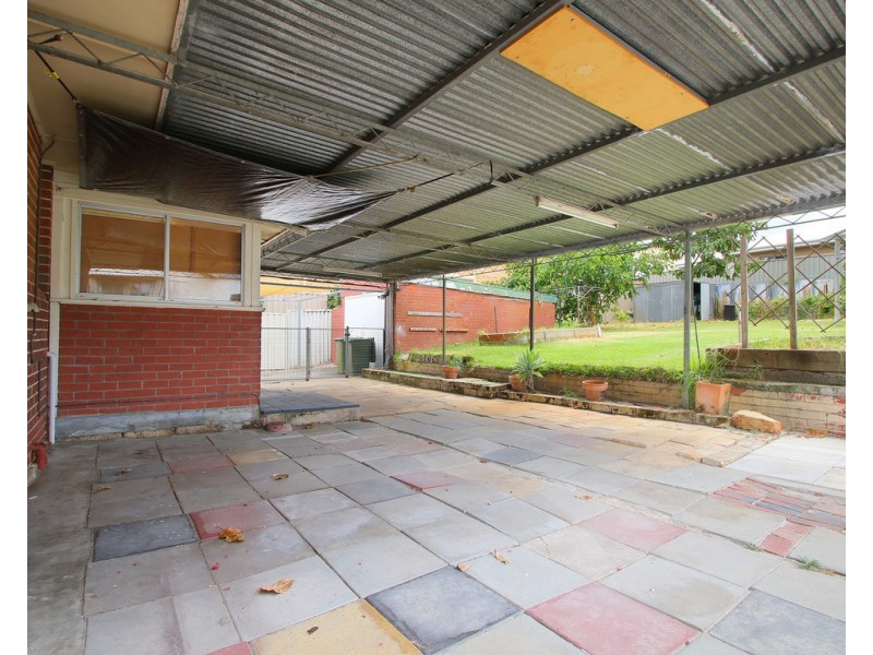 10 Abbott Way, Wilson WA 6107