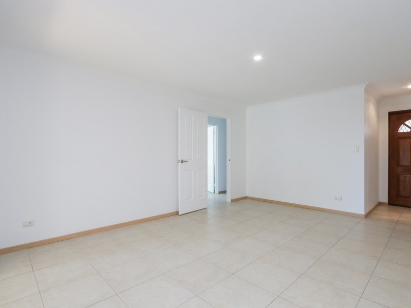 41 Sheoak Rd, Maddington WA 6109