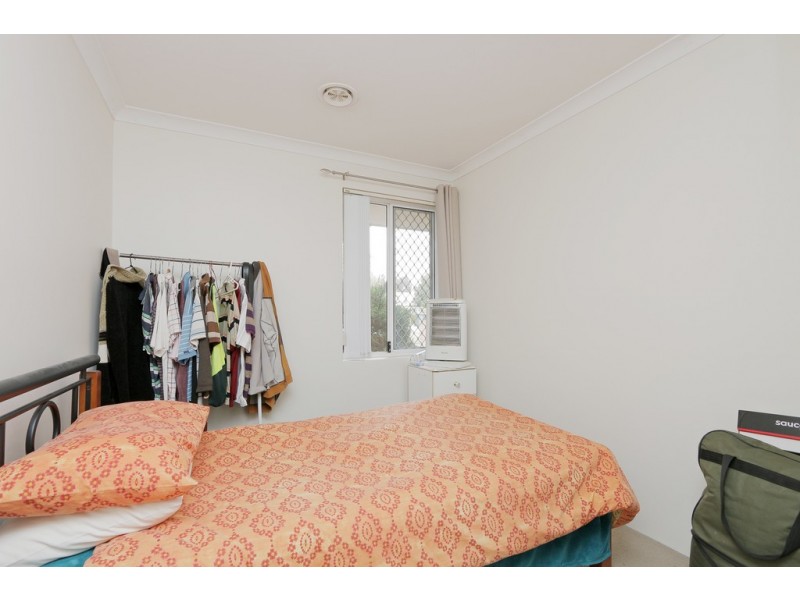 2/38 Woodloes Street, Cannington WA 6107