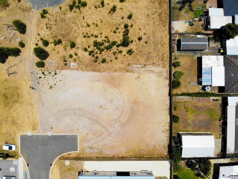 23 Hazelwood Road, Maddington WA 6109