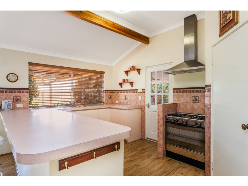 5 Redshank Close, East Cannington WA 6107