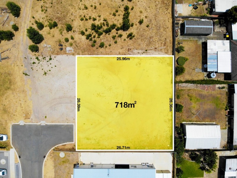 23 Hazelwood Road, Maddington WA 6109