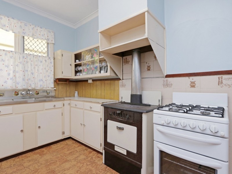 45 Jubilee Street, Beckenham WA 6107