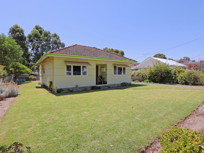 45 Jubilee Street, Beckenham WA 6107