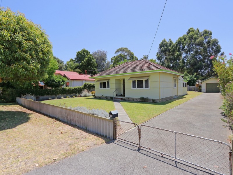 45 Jubilee Street, Beckenham WA 6107