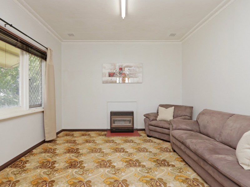45 Jubilee Street, Beckenham WA 6107