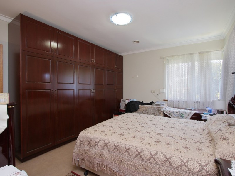 5 Stonehouse Crescent, Bentley WA 6102