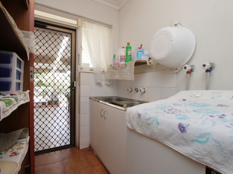 5 Stonehouse Crescent, Bentley WA 6102