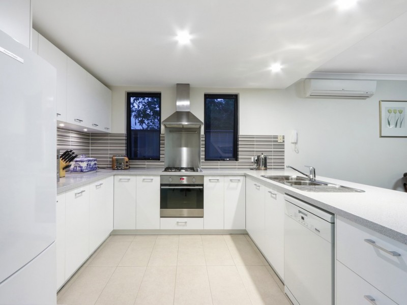 4/31 Woodloes Street, Cannington WA 6107