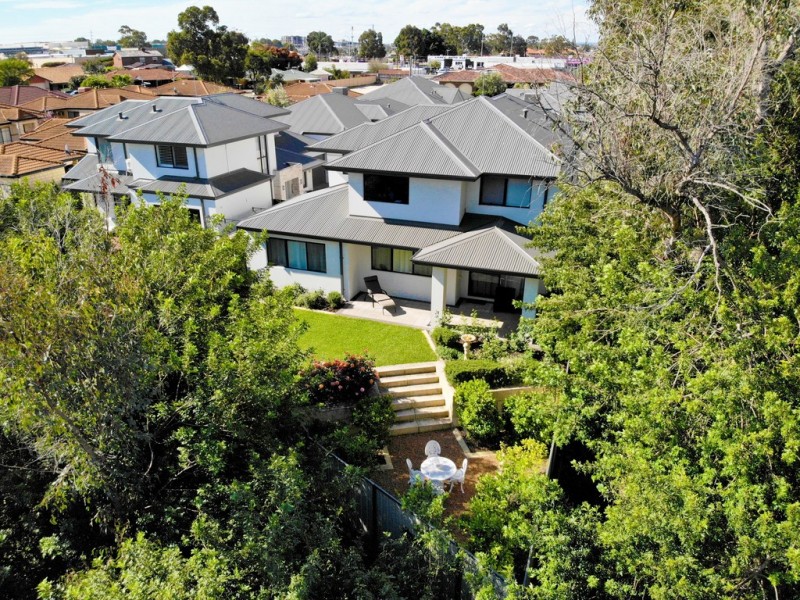 4/31 Woodloes Street, Cannington WA 6107