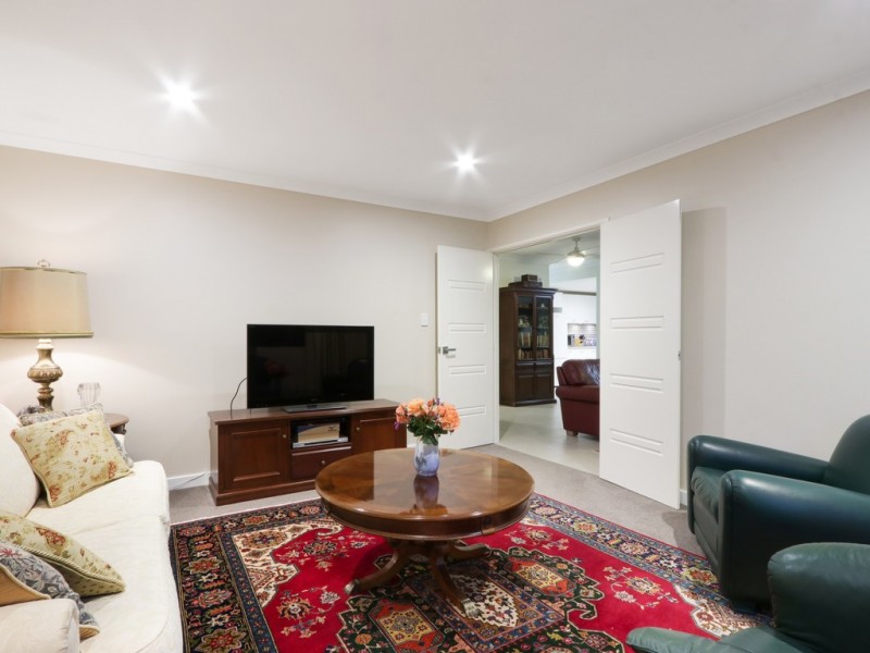 4/31 Woodloes Street, Cannington WA 6107