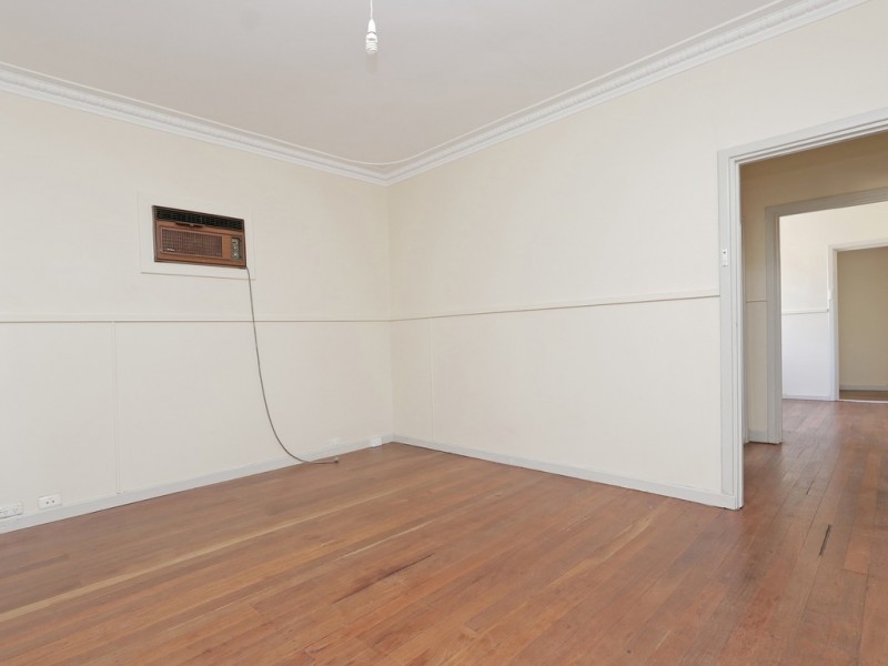 76 Jubilee Street, Beckenham WA 6107