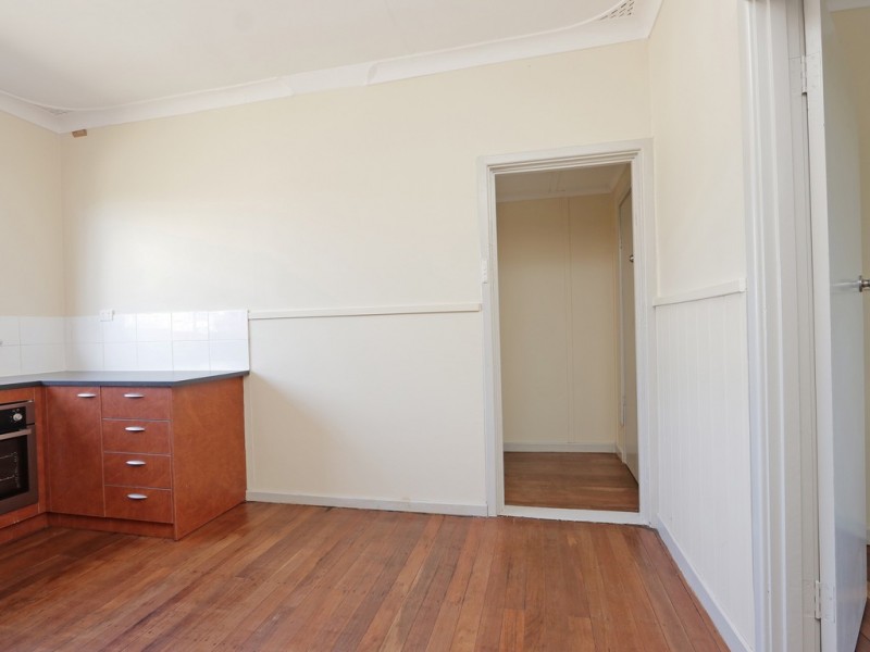 76 Jubilee Street, Beckenham WA 6107