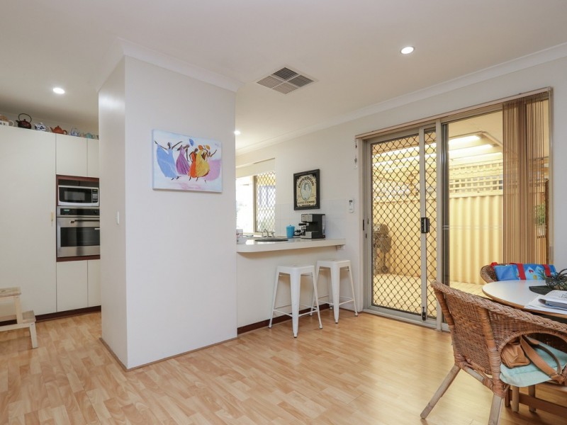 9/30 Peninsula Road, Maylands WA 6051