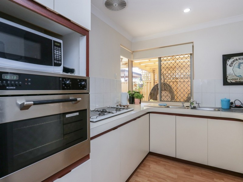 9/30 Peninsula Road, Maylands WA 6051