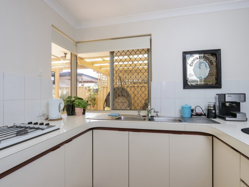 9/30 Peninsula Road, Maylands WA 6051