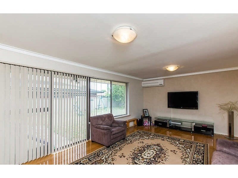 9 Liseron Way, Ferndale WA 6148