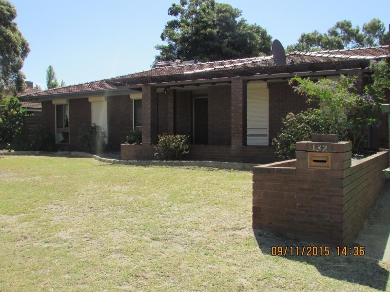 132 Crawford St, East Cannington WA 6107