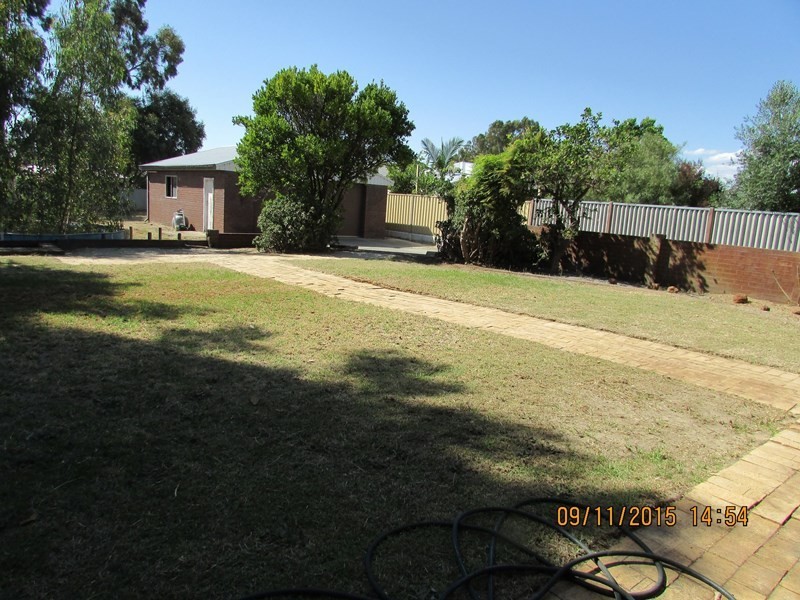 132 Crawford St, East Cannington WA 6107