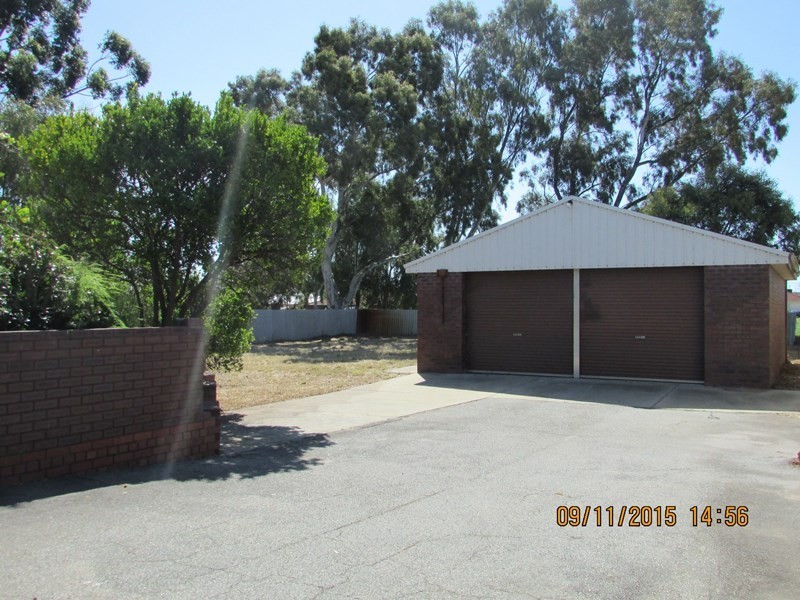 132 Crawford St, East Cannington WA 6107