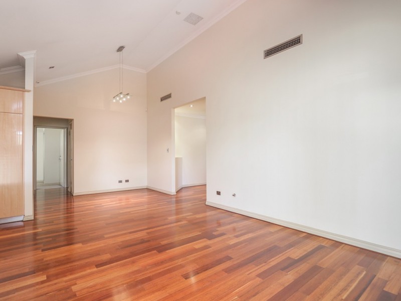 13/105 Bickley Road, Beckenham WA 6107