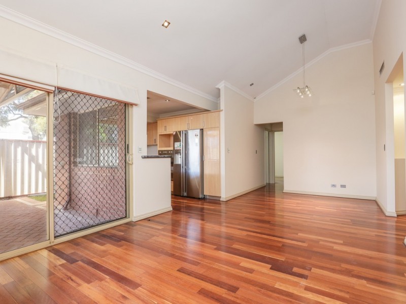 13/105 Bickley Road, Beckenham WA 6107