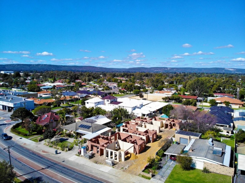 2/180 William Street, Beckenham WA 6107