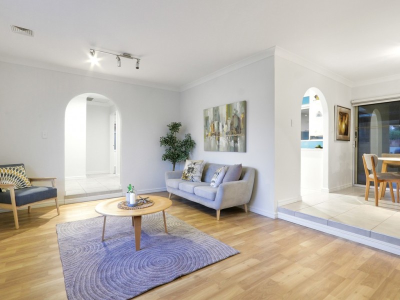 13 Bow Street, Wilson WA 6107